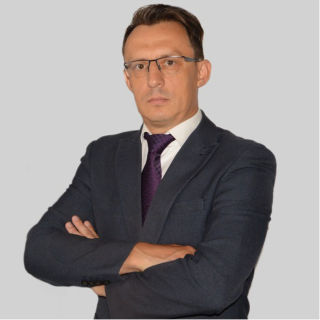 Фото адвоката Андрій