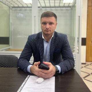 Фото адвоката Віктор