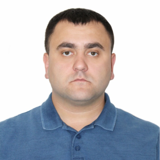 Фото адвоката Михайло